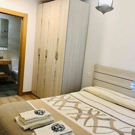Apartamentos Zabalarena Artzaia Orbaiceta Exterior photo
