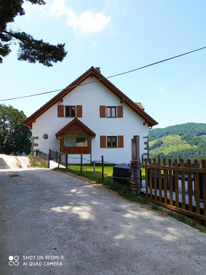 Apartamentos Zabalarena Artzaia Orbaiceta Exterior photo